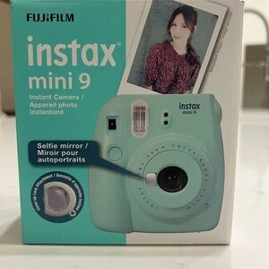Fujifilm instax mini 9 Instant Camera - Mint